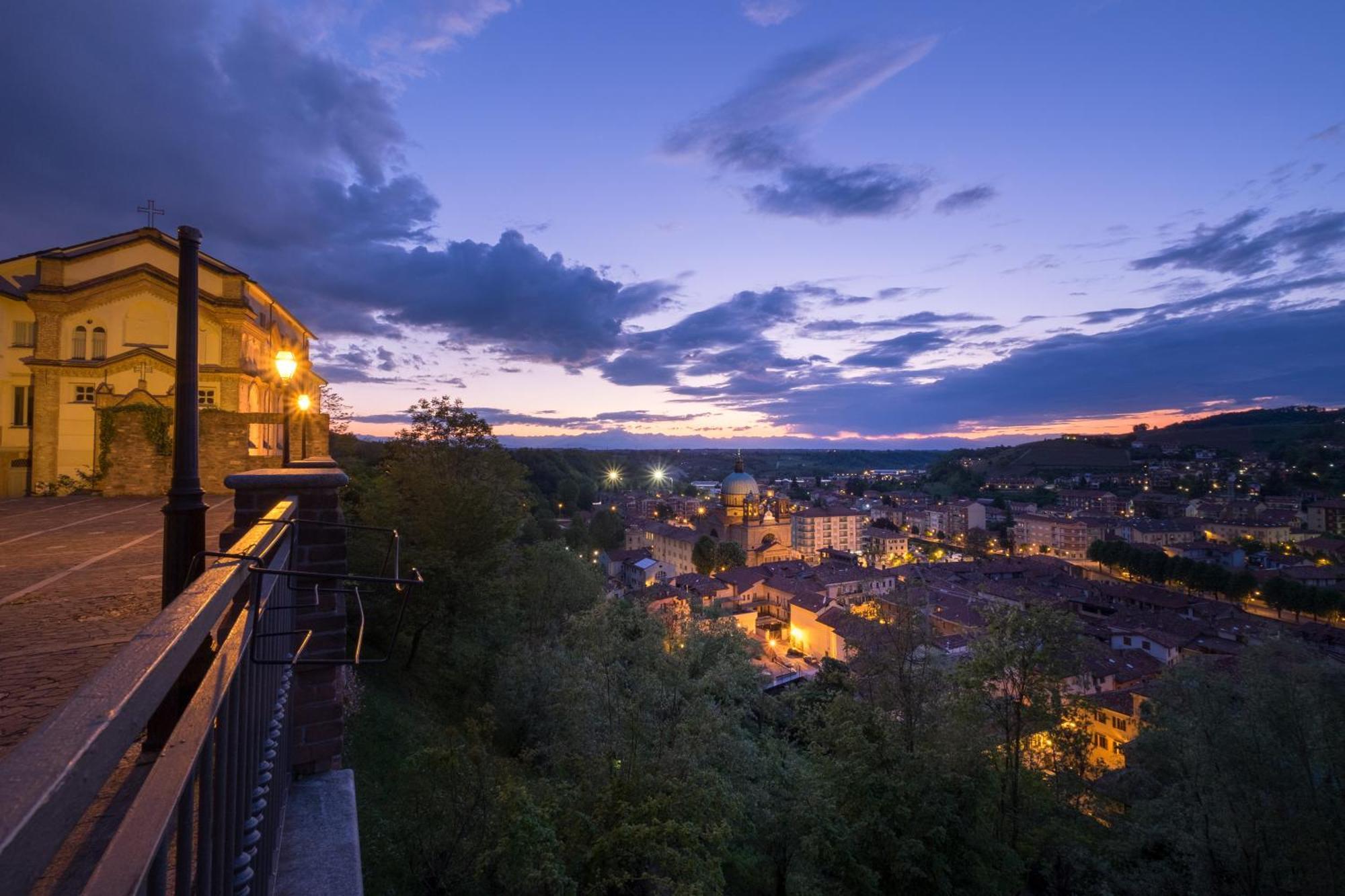 Dogliani Borgo Castello - Happy Rentals Exterior photo